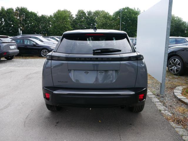 Peugeot 2008 Allure 1.2*NAVI*TEMPOMAT*KLIMA*PDC*LED*BLUETOOTH*FRONT-ASSIST*17-ZOLL 