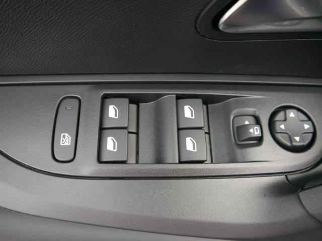 Peugeot 2008 Allure 1.2*NAVI*TEMPOMAT*KLIMA*PDC*LED*BLUETOOTH*FRONT-ASSIST*17-ZOLL 