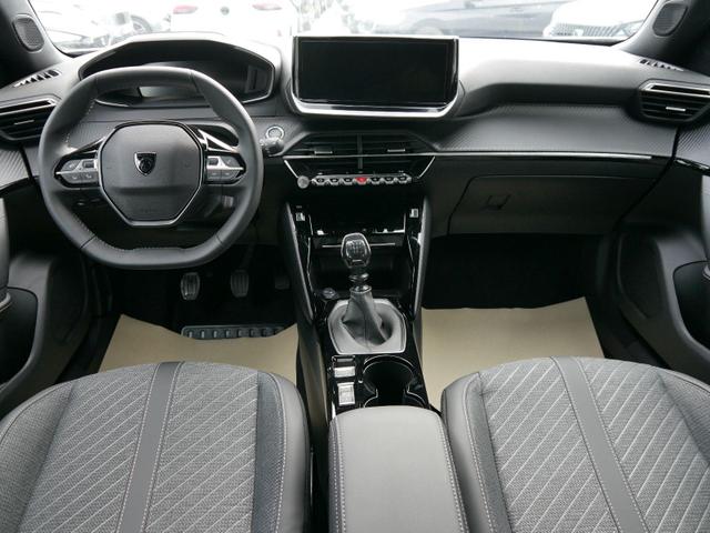 Peugeot 2008 Allure 1.2*NAVI*TEMPOMAT*KLIMA*PDC*LED*BLUETOOTH*FRONT-ASSIST*17-ZOLL 