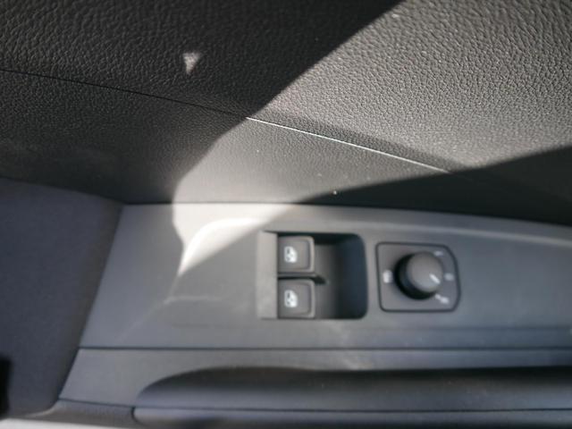 Skoda Fabia Selection 1.0 TSI DSG*NAVI-&Uuml;BER-SMARTLINK*LED*PDC-HI*SHZ*DAB*KLIMA 