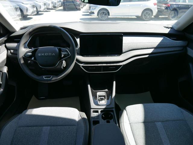 Octavia Combi Selection 2.0 TDI DSG*AHK-SCHWENKBAR*ACC*LED*PDC*SHZ*SMARTLINK 