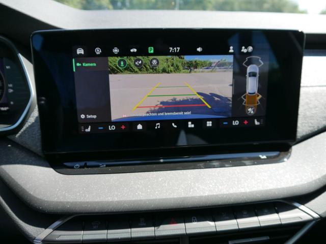 Octavia Combi Selection 2.0 TDI DSG*AHK-SCHWENKBAR*ACC*LED*PDC*SHZ*SMARTLINK 