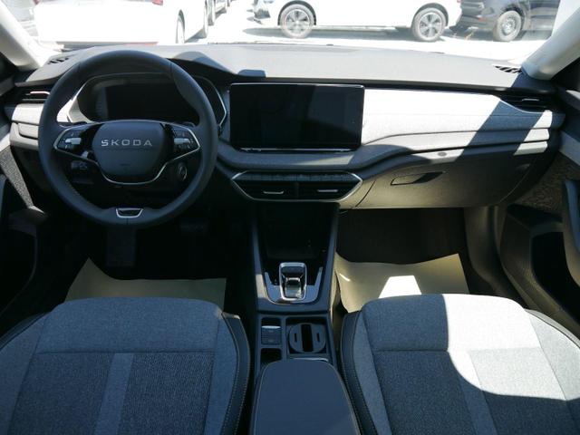 Octavia Combi Selection 2.0 TDI DSG*AHK-SCHWENKBAR*ACC*LED*PDC*SHZ*SMARTLINK 