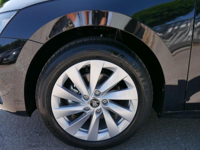 Skoda Octavia Combi Selection 1.5 TSI mHEV DSG*AHK-SCHW*ACC*PDC*LED*SHZ*SMARTLINK*KLIMA 
