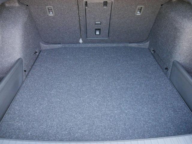 Octavia Combi Selection 1.5 TSI mHEV DSG*AHK-SCHW*ACC*PDC*LED*SHZ*SMARTLINK*KLIMA 