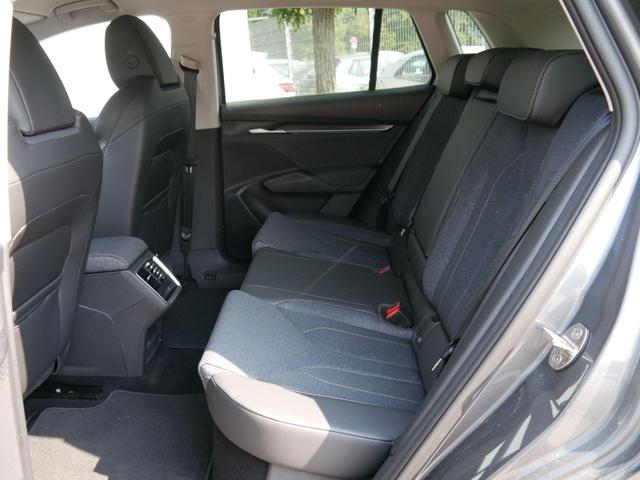 Skoda Elroq 60*ACC*PDC*LED*SHZ*KAMERA*TEMPOMAT*KLIMA*SMARTLINK*EL-HECKKLAPPE*19-ZOLL 