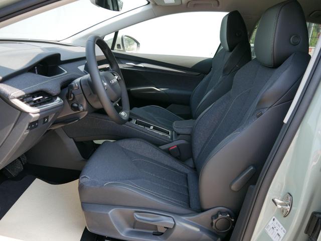 Skoda Elroq 60*ACC*PDC*LED*SHZ*KAMERA*TEMPOMAT*KLIMA*SMARTLINK*EL-HECKKLAPPE*19-ZOLL 