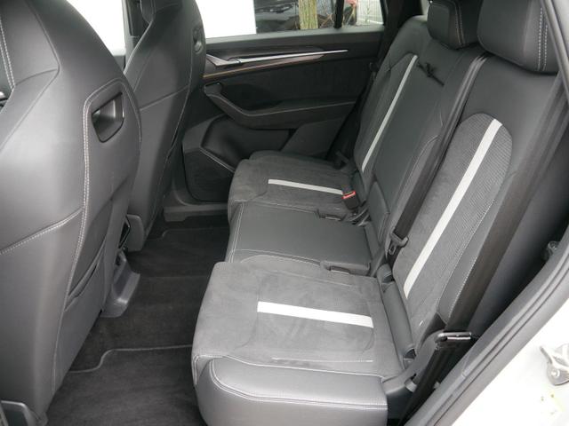 Kodiaq Sportline SKODA 2.0 TDI 4x4 DSG *NAVI*ACC*MATRIX*KAMERA*AHK*el.-HECKKLAPPE 