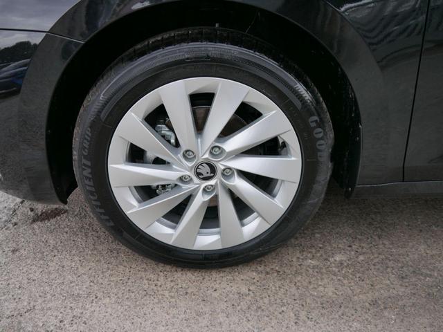 Skoda Octavia Combi Selection 1.5 TSI Selection*ACC*NAVI-&Uuml;BER-SMARTLINK*LED*PDC*KAMERA*SHZ*TEMPOMAT 