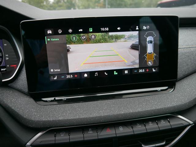 Skoda Octavia Combi Selection 1.5 TSI mHEV DSG*AHK-SCHW*ACC*PDC*LED*SHZ*SMARTLINK*KLIMA 