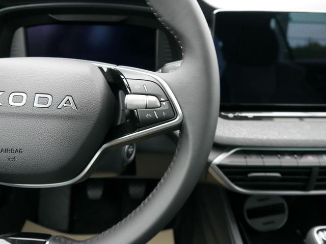 Skoda Octavia Combi Selection 1.5 TSI Selection*ACC*NAVI-&Uuml;BER-SMARTLINK*LED*PDC*KAMERA*SHZ*TEMPOMAT 