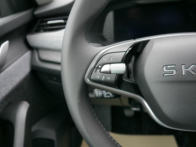Skoda Octavia Combi Selection 1.5 TSI Selection*ACC*NAVI-&Uuml;BER-SMARTLINK*LED*PDC*KAMERA*SHZ*TEMPOMAT 