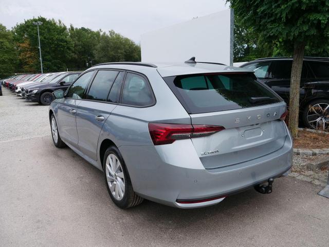 Skoda Octavia Combi Selection 2.0 TDI DSG*AHK-SCHWENKBAR*ACC*LED*PDC*SHZ*SMARTLINK 