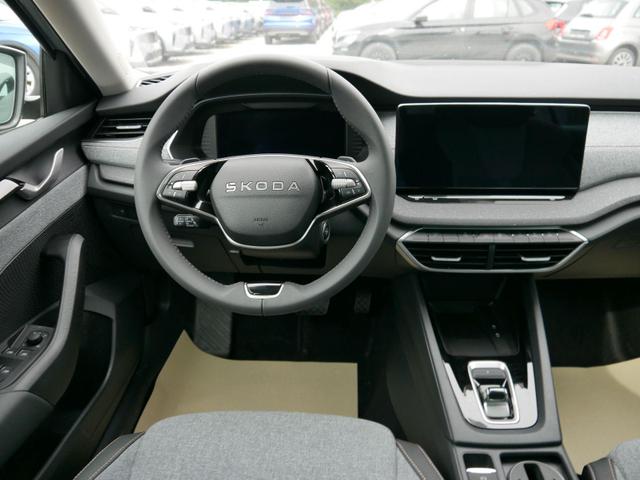 Skoda Octavia Combi Selection 2.0 TDI DSG*AHK-SCHWENKBAR*ACC*LED*PDC*SHZ*SMARTLINK 
