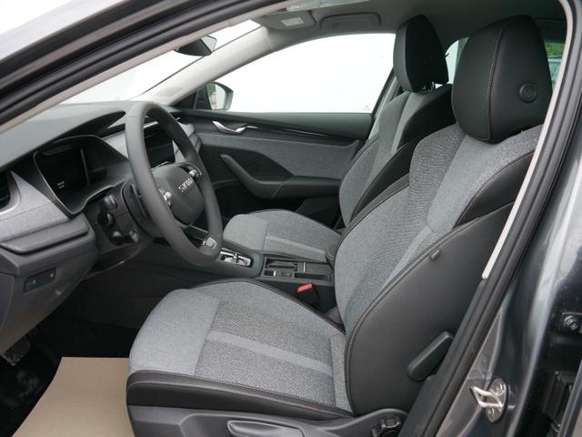 Skoda Octavia Combi Selection 2.0 TDI DSG*AHK-SCHWENKBAR*ACC*LED*PDC*SHZ*SMARTLINK 