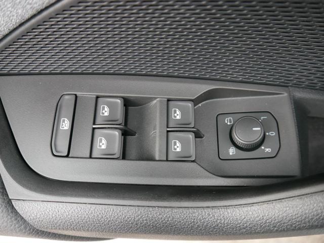Skoda Octavia Combi Selection 1.5 TSI mHEV DSG*AHK-SCHW*ACC*PDC*LED*SHZ*SMARTLINK*KLIMA 