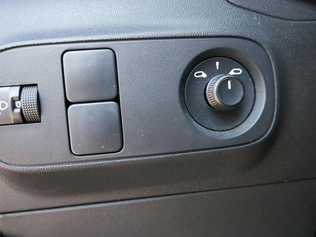 Citro&euml;n C3 Feel Pack 1.2 Pure Tech 83 * ECO-LED TEMPOMAT KLIMAAUTOMATIK NSW DACH SCHWARZ 