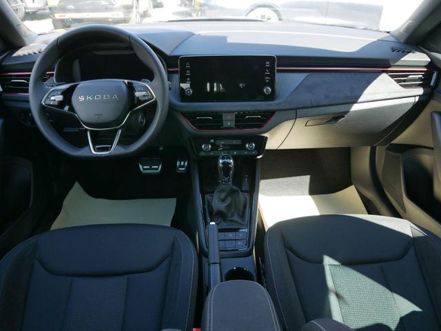 Skoda Kamiq Edition Dynamic Sport 1,5 TSI DSG*MOD-2027*AHK-SCHWENKBAR*PDC*LED*SHZ*SMARTLINK*TEMPOMAT 