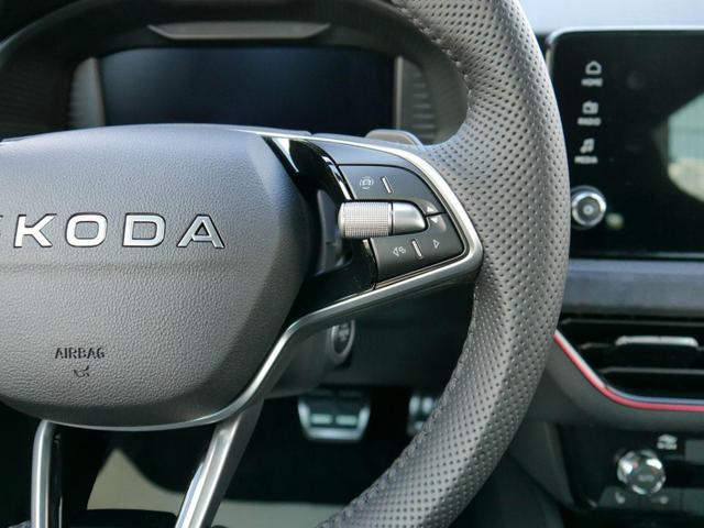 Skoda Kamiq Edition Dynamic Sport 1,5 TSI DSG*MOD-2027*AHK-SCHWENKBAR*PDC*LED*SHZ*SMARTLINK*TEMPOMAT 