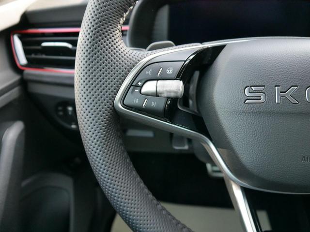 Skoda Kamiq Edition Dynamic Sport 1,5 TSI DSG*MOD-2027*AHK-SCHWENKBAR*PDC*LED*SHZ*SMARTLINK*TEMPOMAT 
