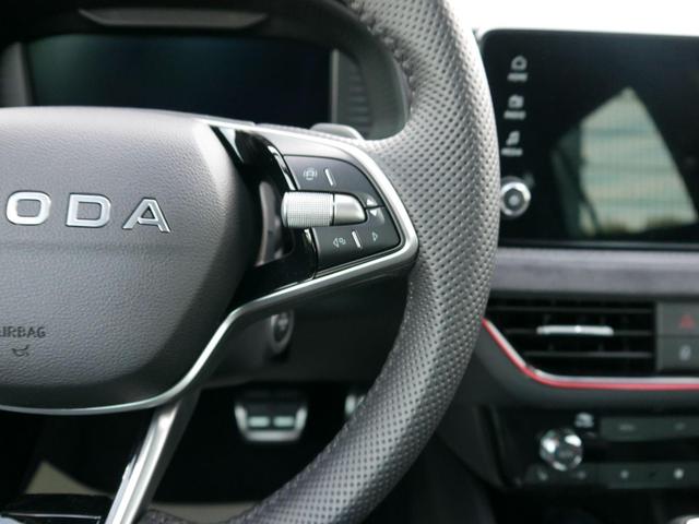 Skoda Kamiq Edition Dynamic Sport 1,5 TSI DSG*MOD-2027*AHK-SCHWENKBAR*PDC*LED*SHZ*SMARTLINK*TEMPOMAT 