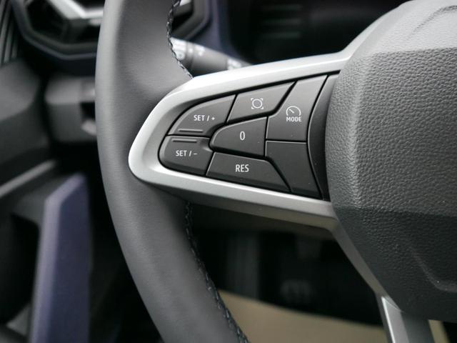 Dacia Duster Expression 3 TCe 4x2*NAVI-&Uuml;BER-SMARTLINK*AHK*PDC-KAMERA*LED*SHZ*17-ZOLL 