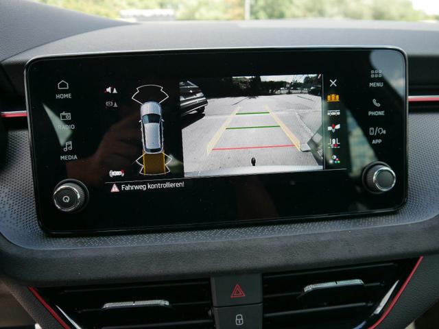 Skoda Kamiq Edition Dynamic Sport 1,5 TSI DSG*MOD-2027*AHK-SCHWENKBAR*PDC*LED*SHZ*SMARTLINK*TEMPOMAT 
