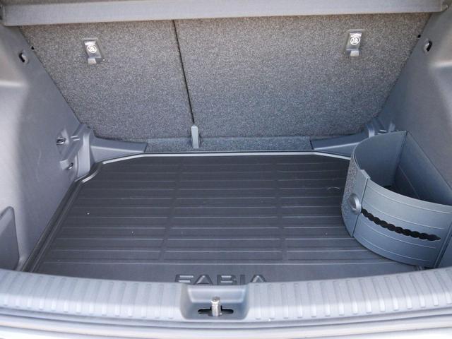 Skoda Fabia Edition 130 Jahre PLUS 1,0 MPI*LED*PDC-KAMERA*SMARTLINK*SHZ*TEMPOMAT*KLIMA 
