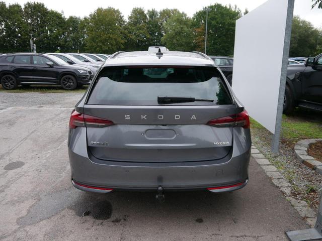 Skoda Octavia Combi Selection 1.5 TSI mHEV DSG*AHK-SCHW*ACC*PDC*LED*SHZ*SMARTLINK*KLIMA 