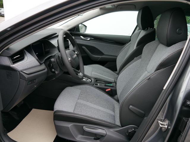 Skoda Octavia Combi Selection 1.5 TSI mHEV DSG*AHK-SCHW*ACC*PDC*LED*SHZ*SMARTLINK*KLIMA 