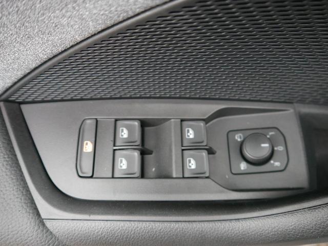 Skoda Octavia Combi Selection 1.5 TSI mHEV DSG*AHK-SCHW*ACC*PDC*LED*SHZ*SMARTLINK*KLIMA 