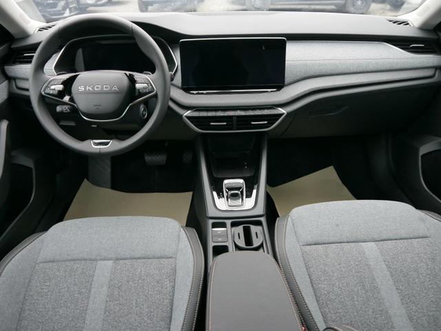 Skoda Octavia Combi Selection 1.5 TSI mHEV DSG*AHK-SCHW*ACC*PDC*LED*SHZ*SMARTLINK*KLIMA 