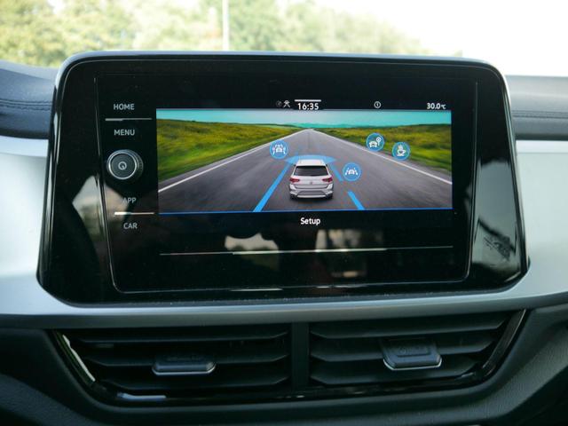 Volkswagen T-Roc LIFE 1.5 TSI DSG Life*NAVI-&Uuml;BER-SMARTLINK*PDC*LED*SHZ*KLIMA*TEMPOMAT*DAB 