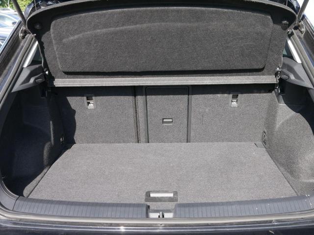 Volkswagen T-Roc LIFE 1.5 TSI DSG Life*NAVI-&Uuml;BER-SMARTLINK*PDC*LED*SHZ*KLIMA*TEMPOMAT*DAB 