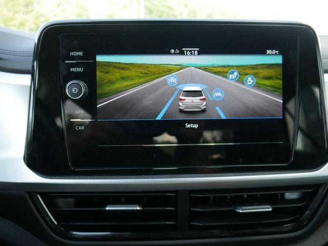 Volkswagen T-Roc LIFE 1.5 TSI DSG Life*NAVI-&Uuml;BER-SMARTLINK*PDC*LED*SHZ*KLIMA*TEMPOMAT*DAB 