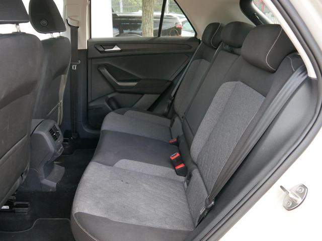 Volkswagen T-Roc move 1.0 TSI Move*NAVI*PDC*LED*KLIMA*SHZ*SMARTLINK*PARKENKASSISTENT*17-ZOLL 
