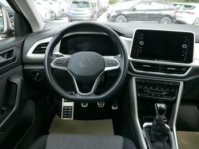 Volkswagen T-Roc move 1.0 TSI Move*NAVI*PDC*LED*KLIMA*SHZ*SMARTLINK*PARKENKASSISTENT*17-ZOLL 