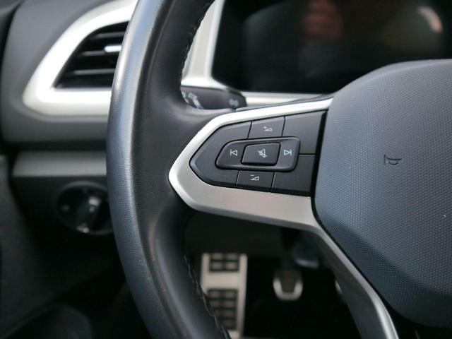 Volkswagen T-Roc move 1.0 TSI Move*NAVI*PDC*LED*KLIMA*SHZ*SMARTLINK*PARKENKASSISTENT*17-ZOLL 