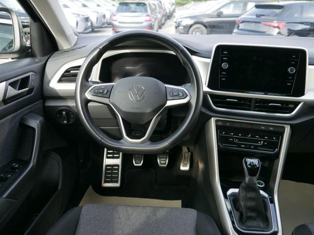 Volkswagen T-Roc move 1.0 TSI Move*NAVI*PDC*LED*KLIMA*SHZ*SMARTLINK*PARKENKASSISTENT*17-ZOLL 