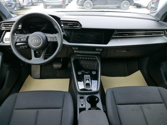 Audi A3 Sportback advanced TFSI S tronic *NAVI*PDC-KAMERA*LED*SHZ*KLIMA*TEMPOMAT*17-ZOLL 