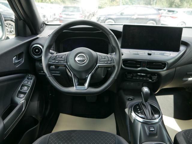 Nissan Juke N-CONNECTA 1.0 DIG-T DCT*NAVI*PDC-KAMERA*LED*SHZ*SMARTLINK*KLIMA*TEMPOMAT 