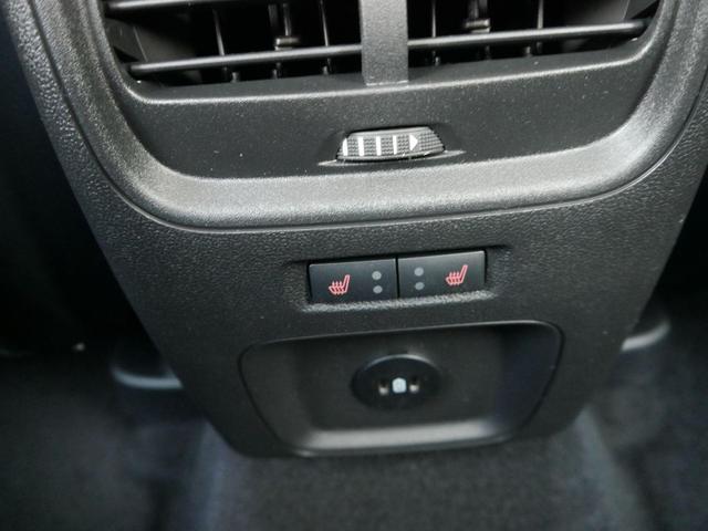 Ford Kuga Style Titanium 1,5 EcoBoost DSG*AHK*PDC*KAMERA*LED*SHZ*TEMPOMAT*KLIMA*17-ZOLL 