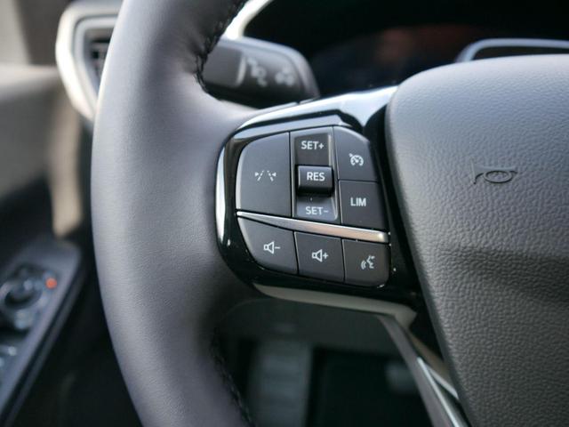 Ford Kuga Style Titanium 1,5 EcoBoost DSG*AHK*PDC*KAMERA*LED*SHZ*TEMPOMAT*KLIMA*17-ZOLL 