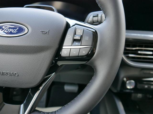 Ford Kuga Style Titanium 1,5 EcoBoost DSG*AHK*PDC*KAMERA*LED*SHZ*TEMPOMAT*KLIMA*17-ZOLL 