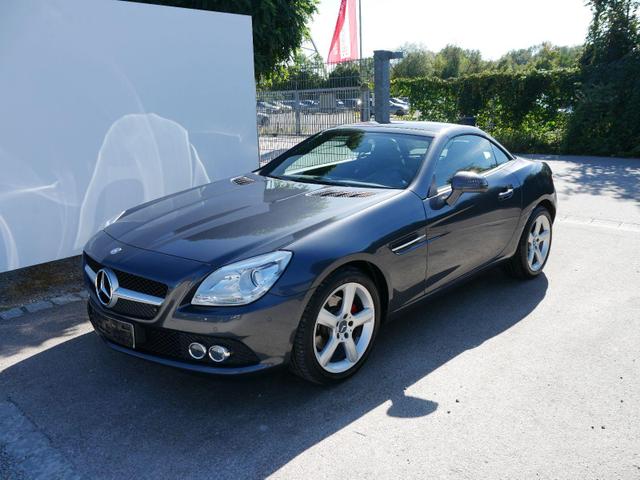Gebrauchtfahrzeug Mercedes-Benz SLK-Klasse - BLAUEFFIZLENZ SLK 200 BLAUEFFIZLENZ NAVI PDC SHZ TEMPOMAT RADIO-CD KLIMA 17-ZOLL