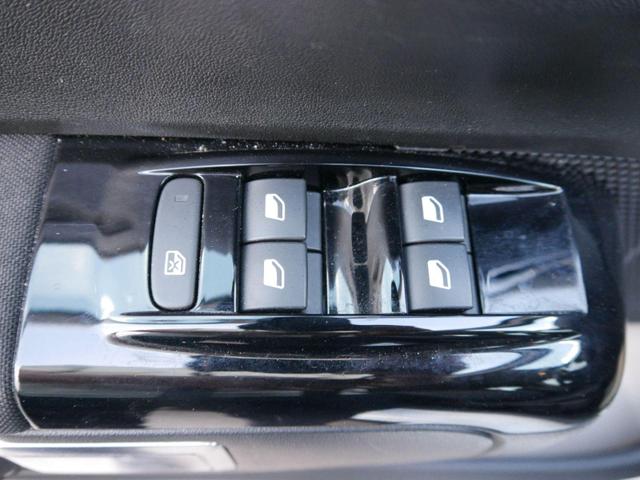 Citro&euml;n C3 Shine PureTech - S&S*NAVI-&Uuml;BER-SMARTLINK*PDC-HI*LED*KLIMA*DAB*BLUETOOTH 