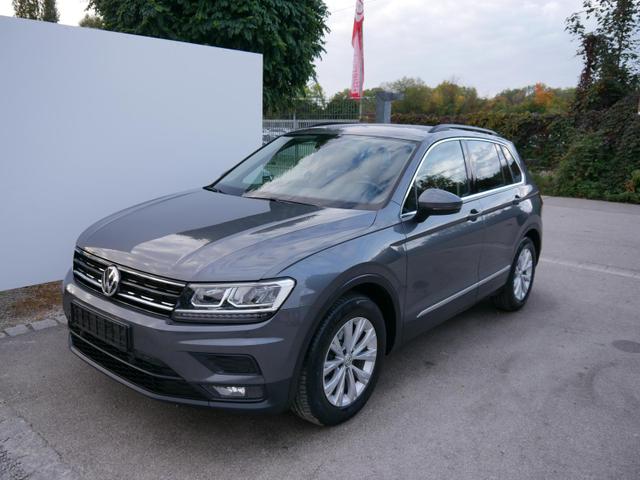 Volkswagen Tiguan - Comfortline Tiguan1.5 TSI ACT COMFORTLINE* ACC *AHK* WINTERPAKET * LED NAVI PDC SHZG 17 ZOLL