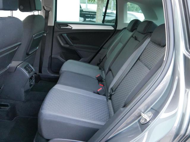 Volkswagen Tiguan Comfortline Tiguan1.5 TSI ACT COMFORTLINE* ACC *AHK* WINTERPAKET * LED NAVI PDC SHZG 17 ZOLL 