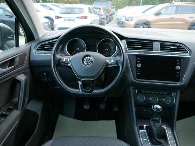 Volkswagen Tiguan Comfortline Tiguan1.5 TSI ACT COMFORTLINE* ACC *AHK* WINTERPAKET * LED NAVI PDC SHZG 17 ZOLL 