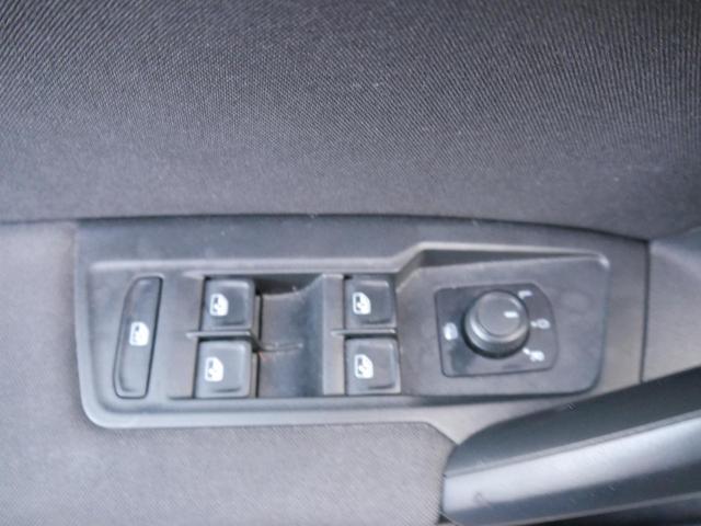 Volkswagen Tiguan Comfortline Tiguan1.5 TSI ACT COMFORTLINE* ACC *AHK* WINTERPAKET * LED NAVI PDC SHZG 17 ZOLL 
